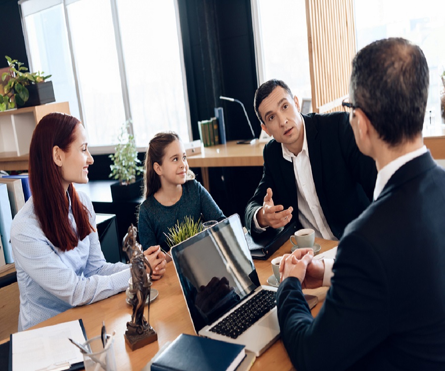 Family Lawyer